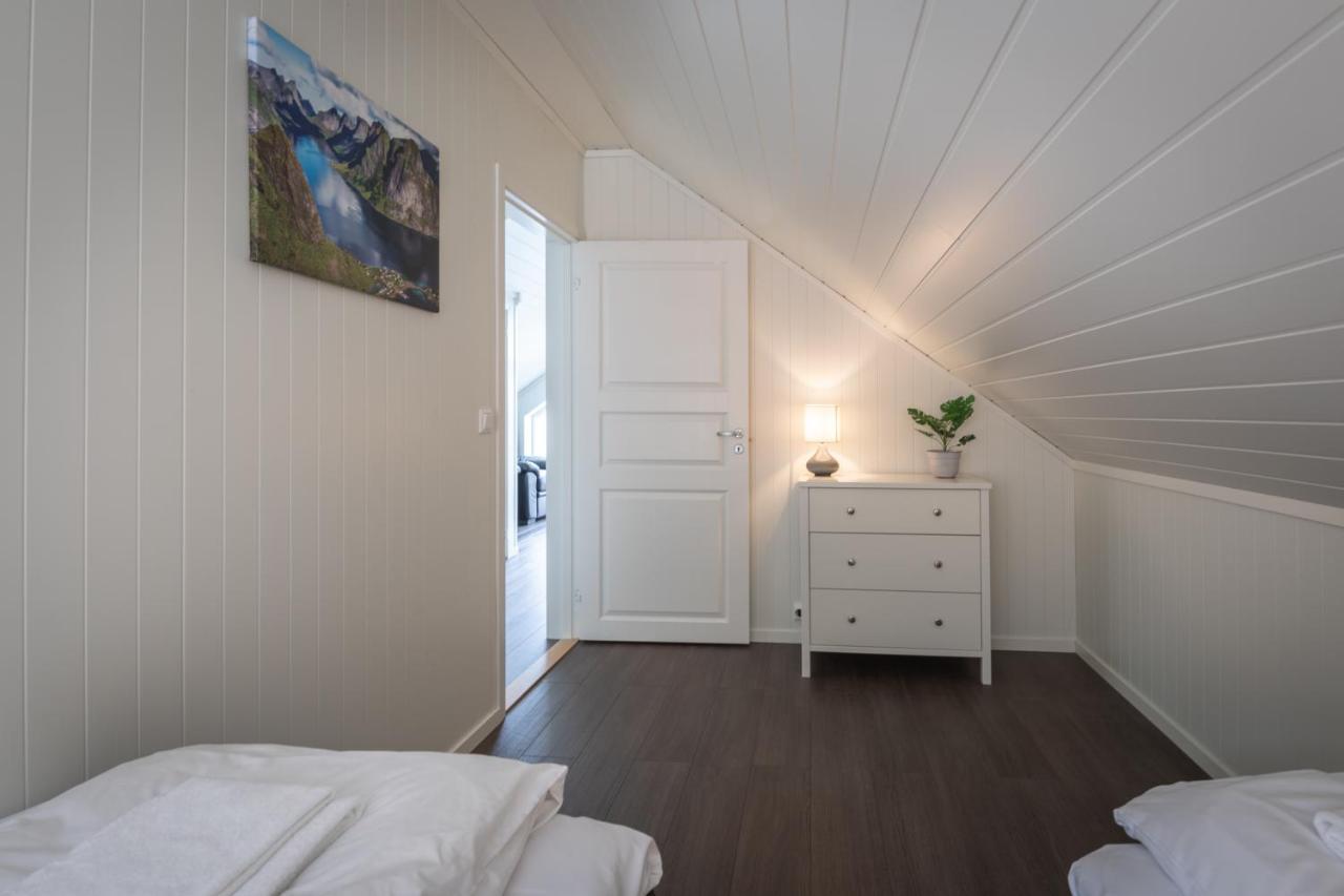 Lofoten Rorbu Lodge Offersoya Extérieur photo