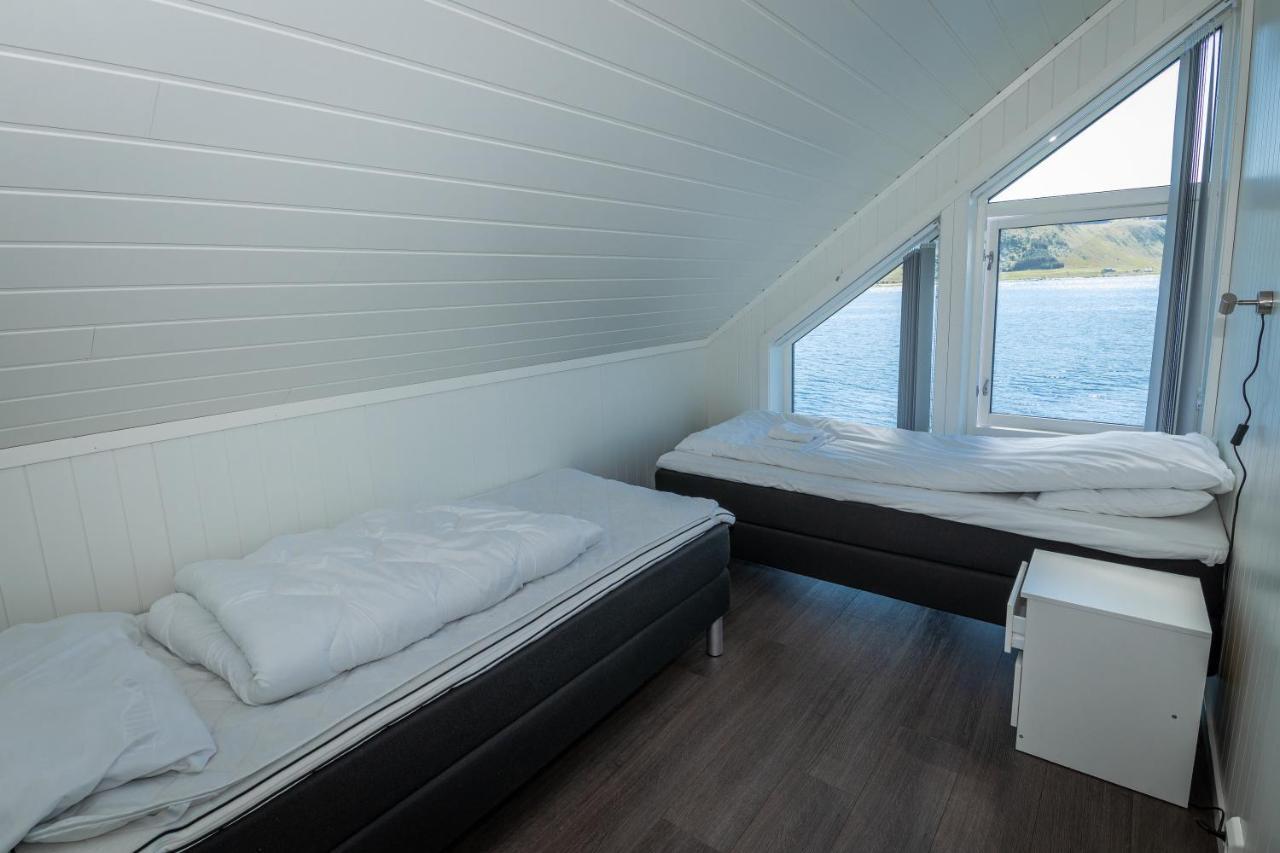 Lofoten Rorbu Lodge Offersoya Extérieur photo