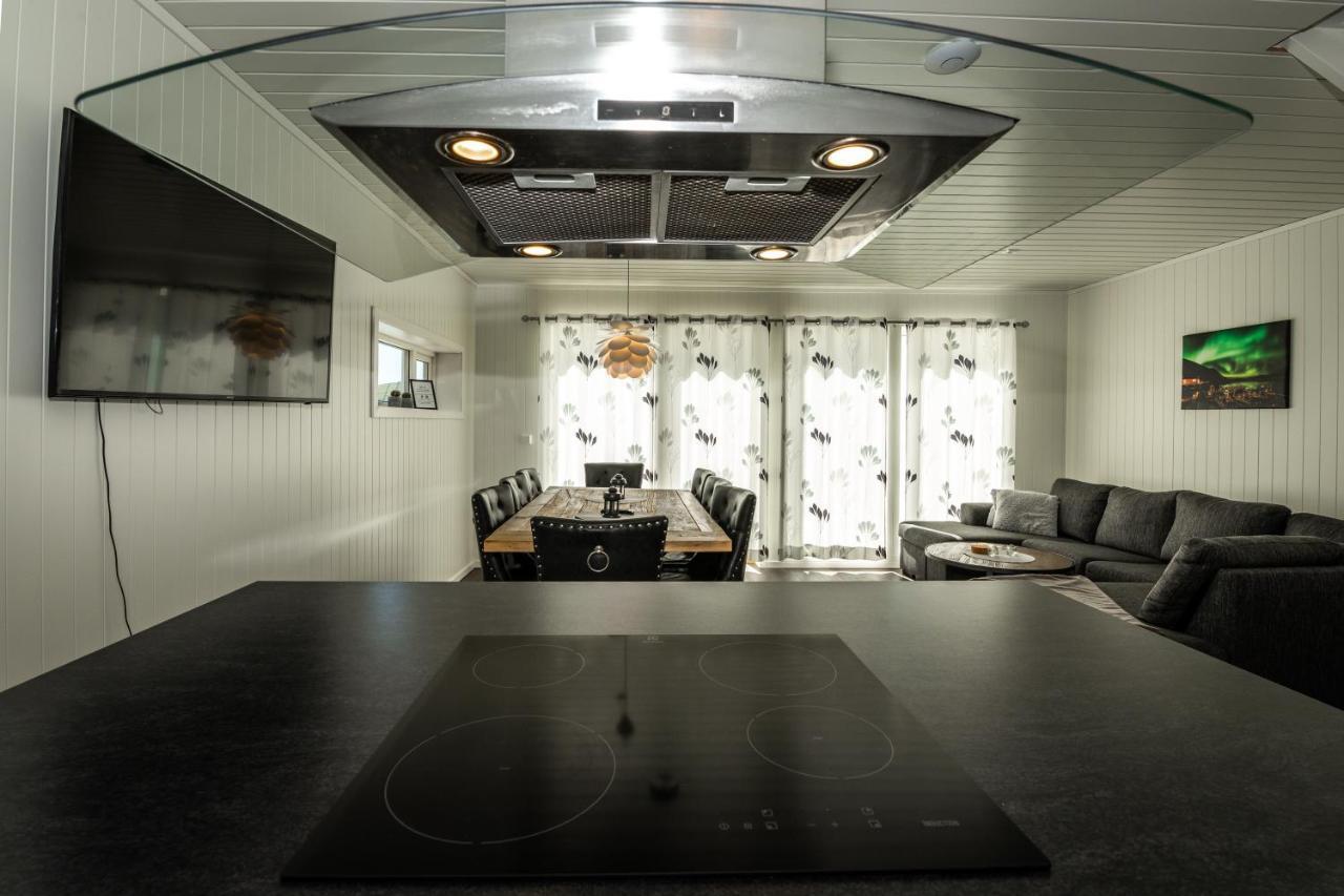 Lofoten Rorbu Lodge Offersoya Extérieur photo